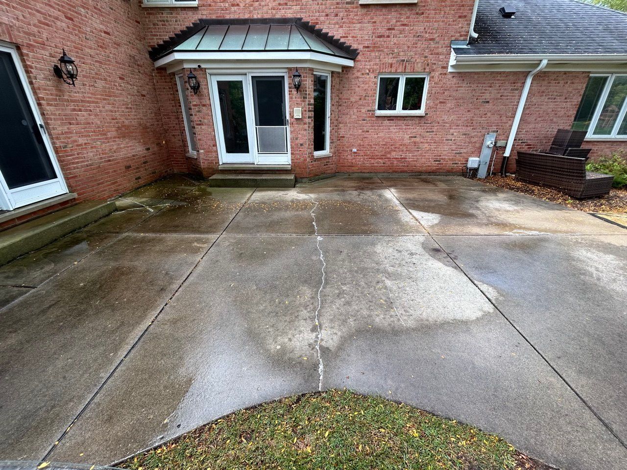 Dirty Siding - Lake Zurich, IL - Peter’s Power Wash Services
