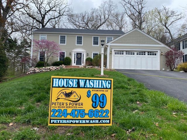 Brown House - Lake Zurich, IL - Peter’s Power Wash Services