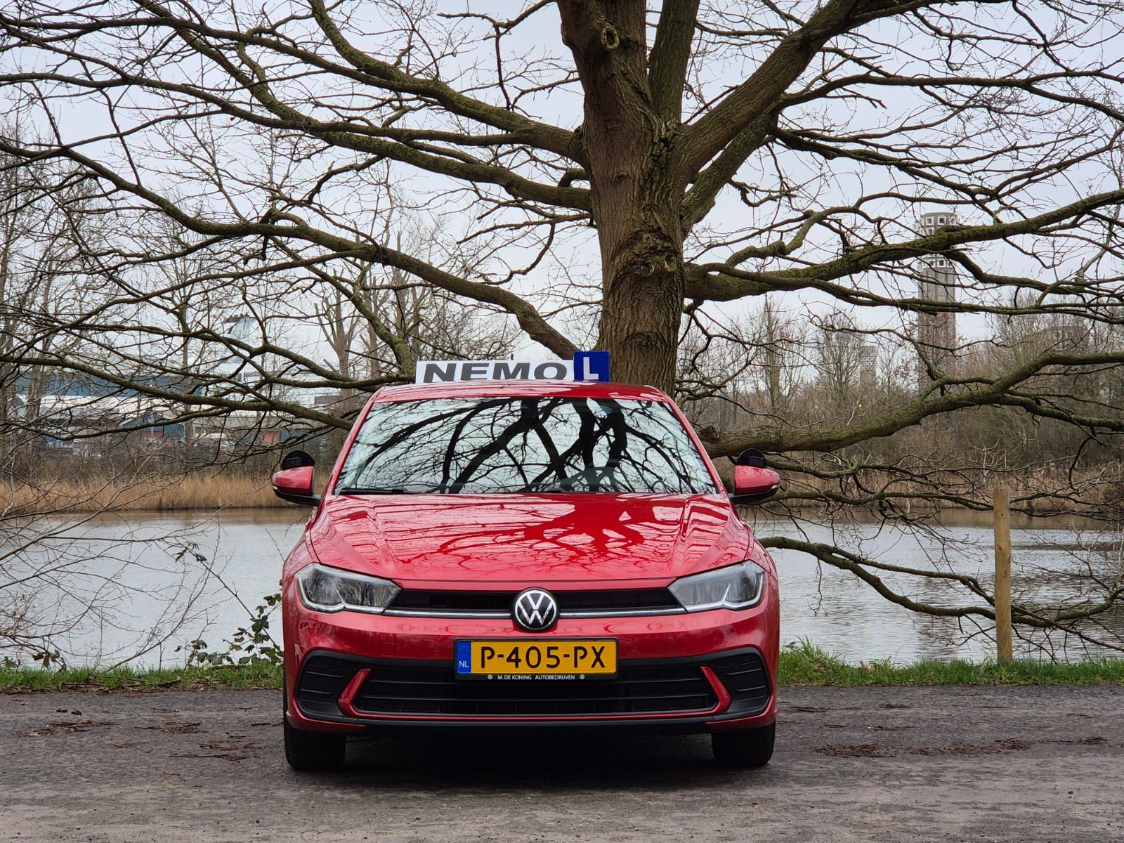 Autorijles bij Rijschool Nemo | Leer Autorijden met Vertrouwen