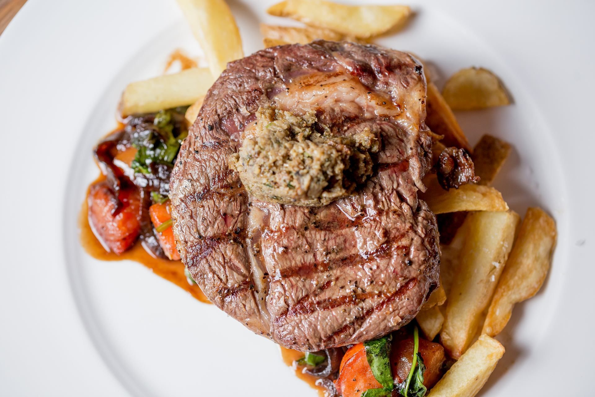 The Greyhound, Tidmarsh | Steak Night