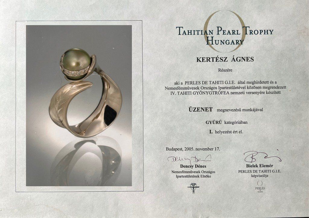 Officieel certificaat Tahitian Pearl Trophy Hongarije – prijswinnende ring Message van Aynur Sieraden
