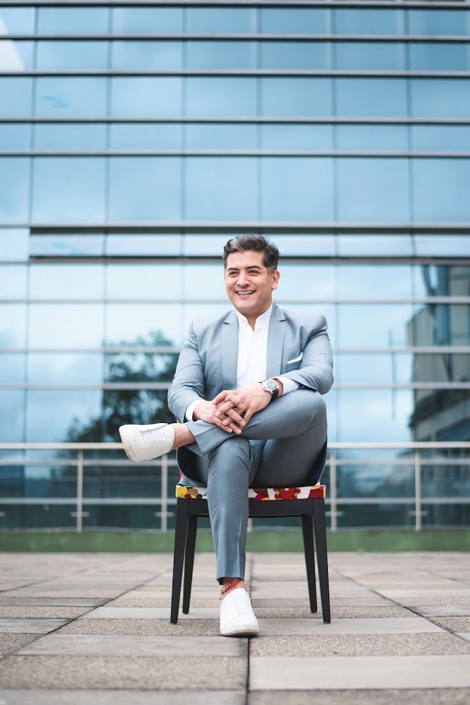 Dr. Alfredo Hoyos Plastic Surgeon in Colombia