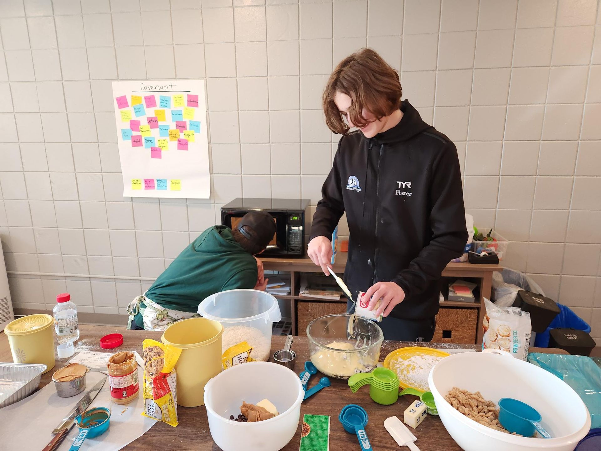 teens making no-bake treats for Alternative Gift Market