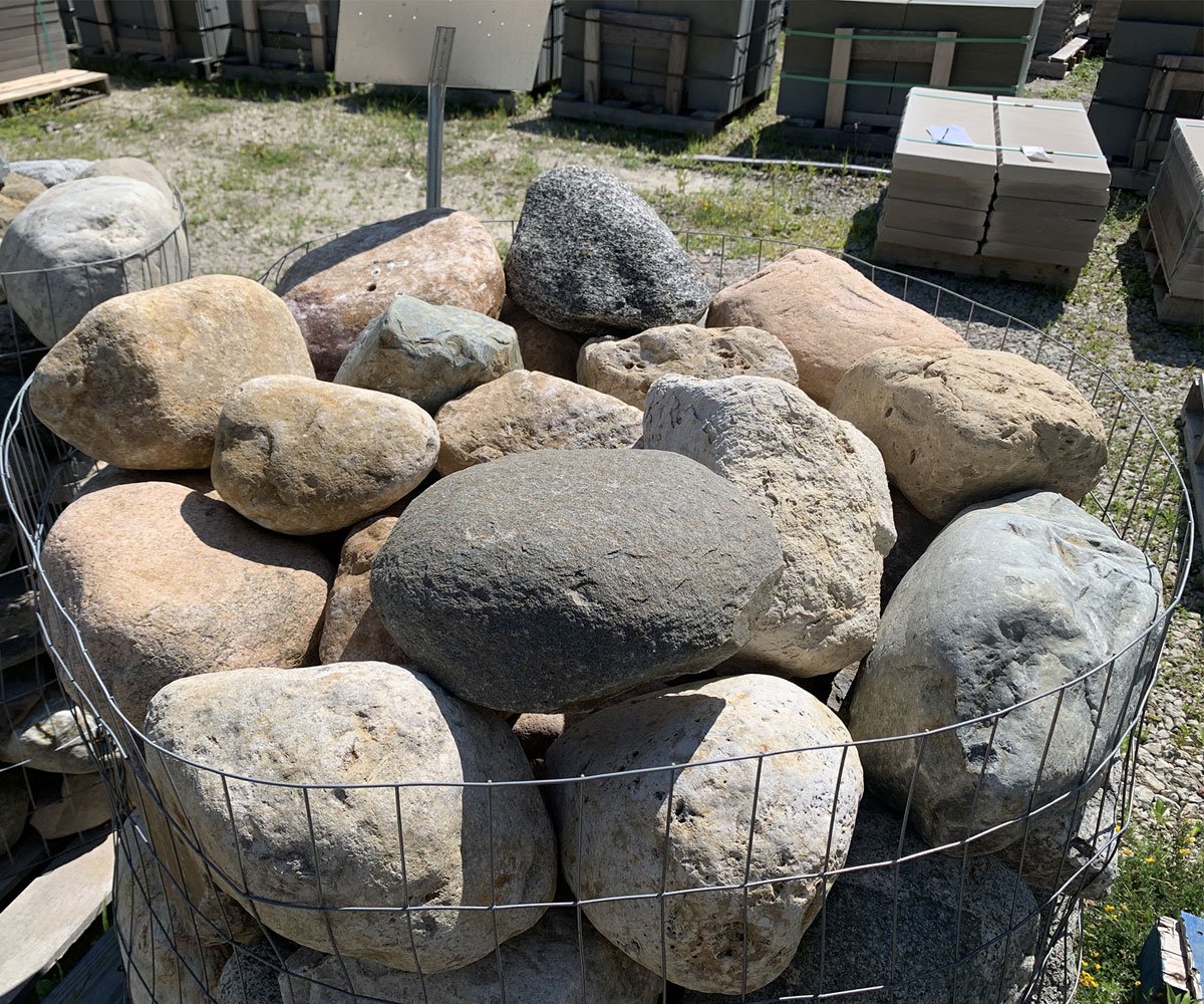 Cobbles and Boulders Natural Landscape Stone