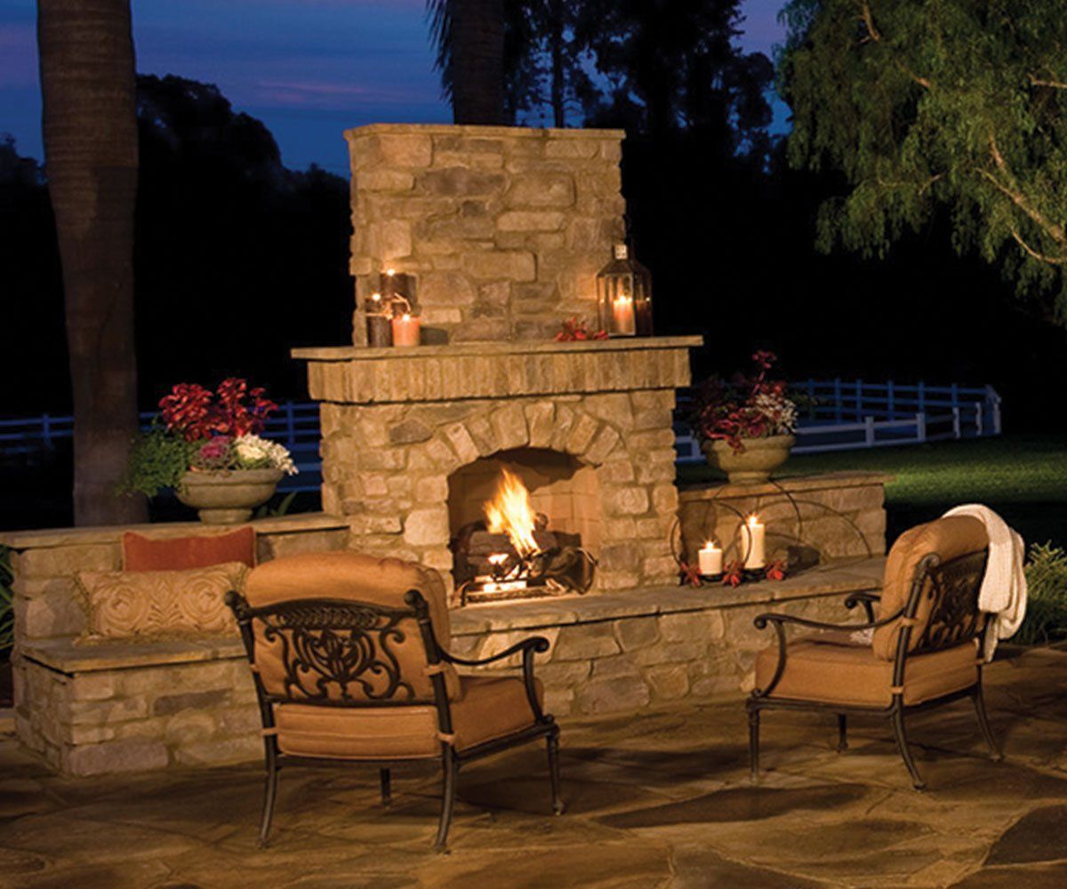 Huron patio with outdoor fireplace