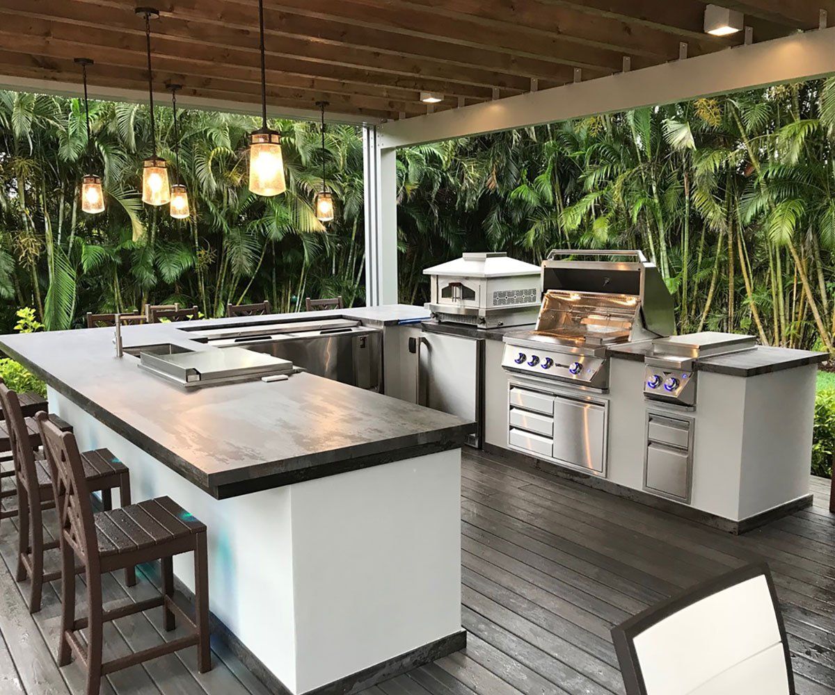 Twin Eagles Outdoor Gas Grill and Outdoor Kitchen Ohio outdoor kitchen with Twin Eagles gas grill and side burner