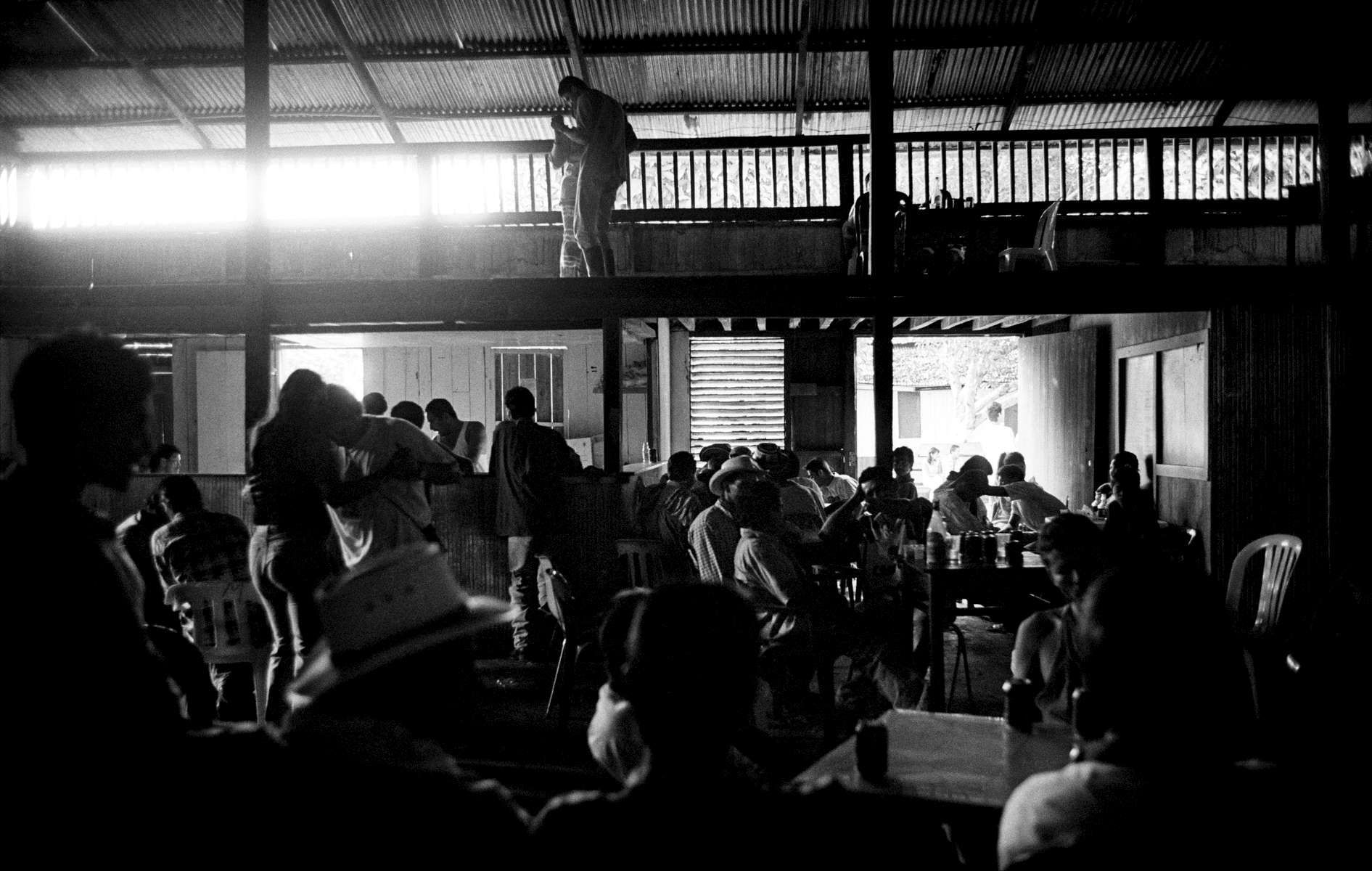  6 am Salsa / Rio Caguan Colombia / 4/25 / 1600 USD 