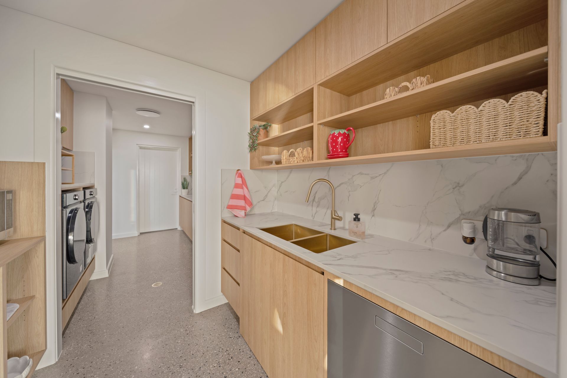 Modern Kitchen With Wood Cabinets, Marble Backsplash — Simon Bell Constructions in Alice River, QLD