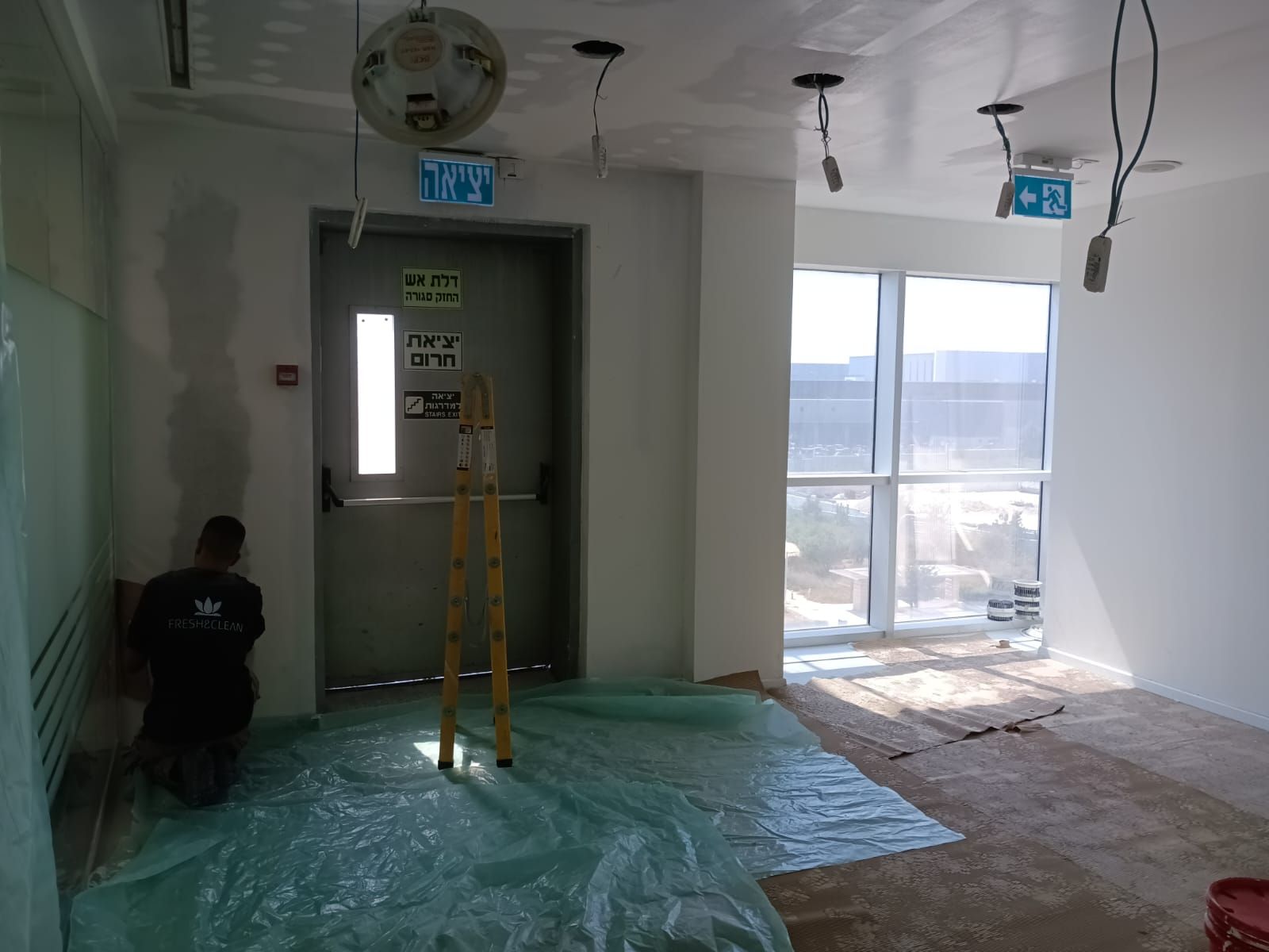 עבודות צבע טיח וגבס לאחר נזקים