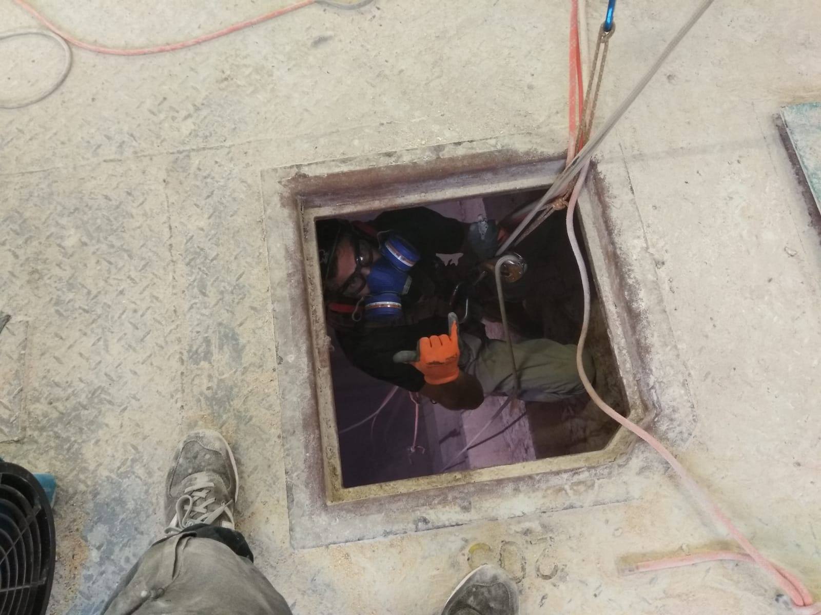 סנפלינג, גלישת מעטפת, גלישה, חלל מוקף, ניקוי סילוסים