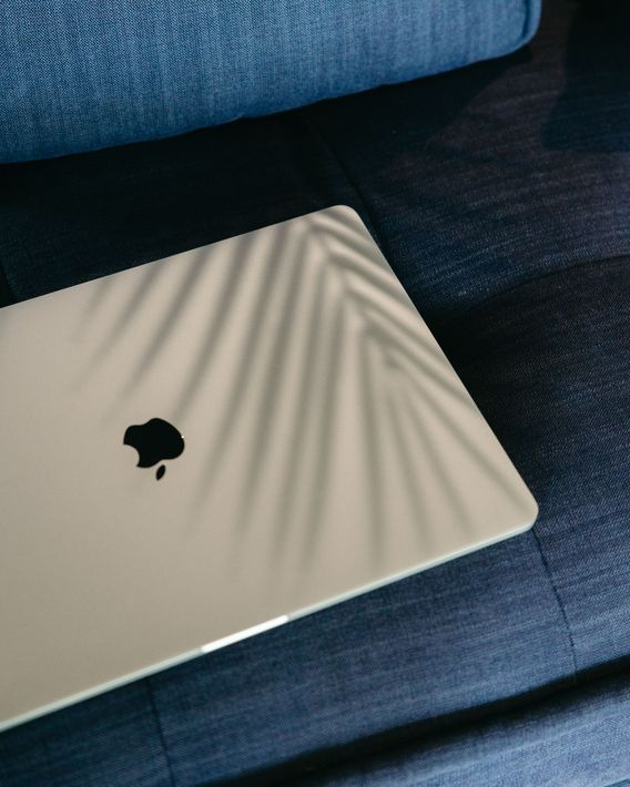 laptop image