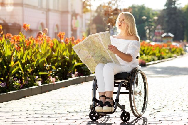 ACCOMPAGNAMENTO E INVALIDITA' SI PERDONO SE RISIEDI ALL'ESTERO?