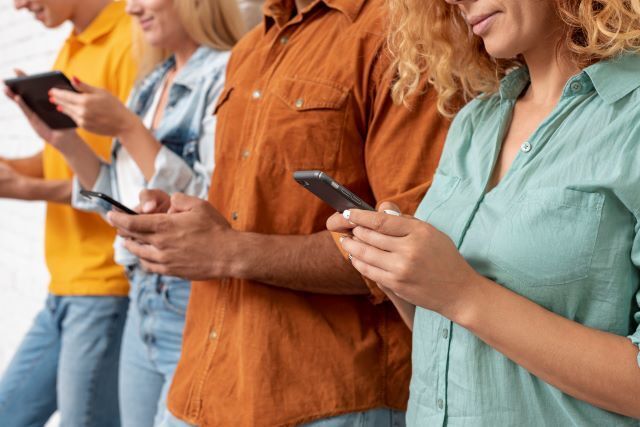 ACQUISTARE UN CELLULARE CON IVA AGEVOLATA AL 4%