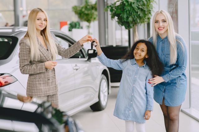 AGENZIA ENTRATE: CHIARIMENTI SU ACQUISTO AUTO CON IVA AGEVOLATA