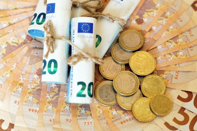 ARTRITE REUMATOIDE: COSTA 2 MILIARDI ALL'ANNO