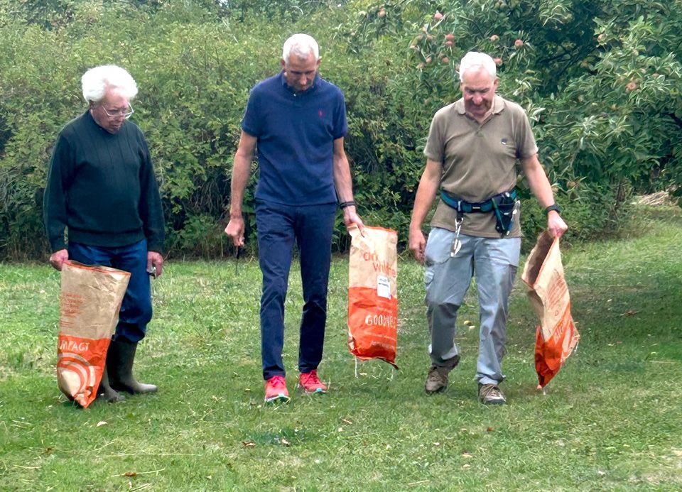 Acton Court Volunteers