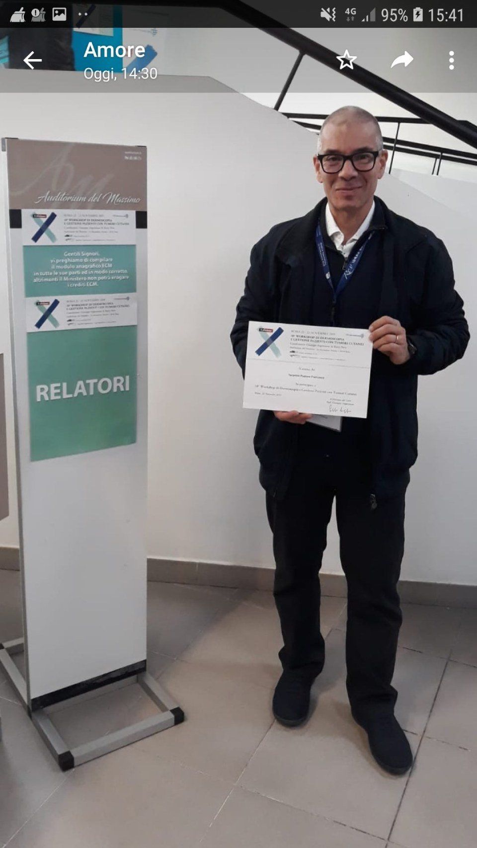 specialista di dermatologia e venereologia