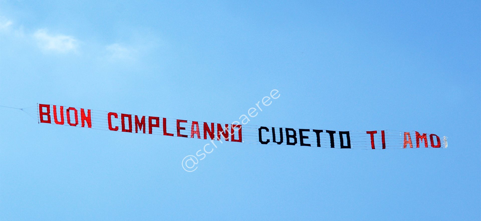 messaggio aereo buon compleanno ti amo
