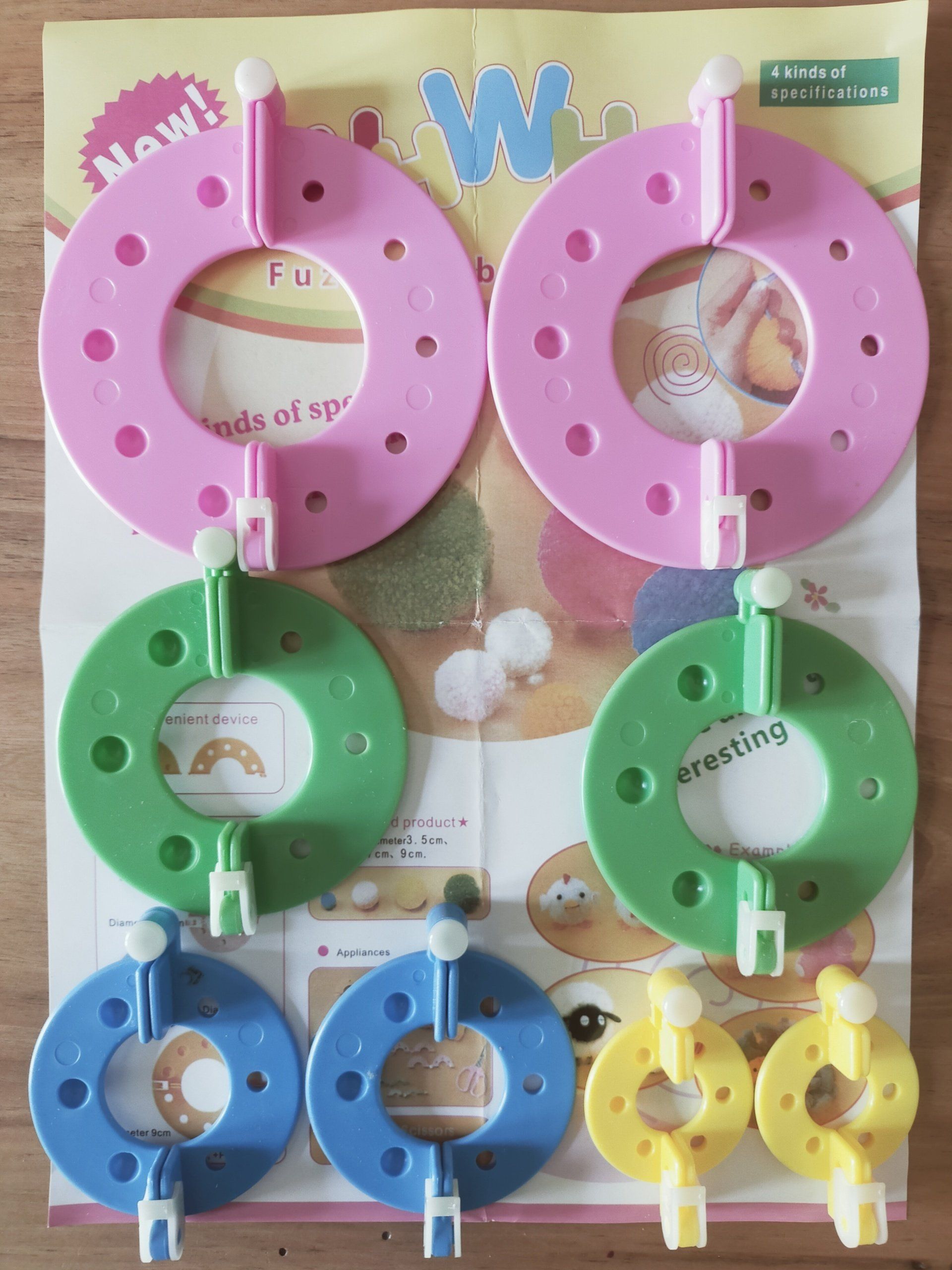 set per pom pom