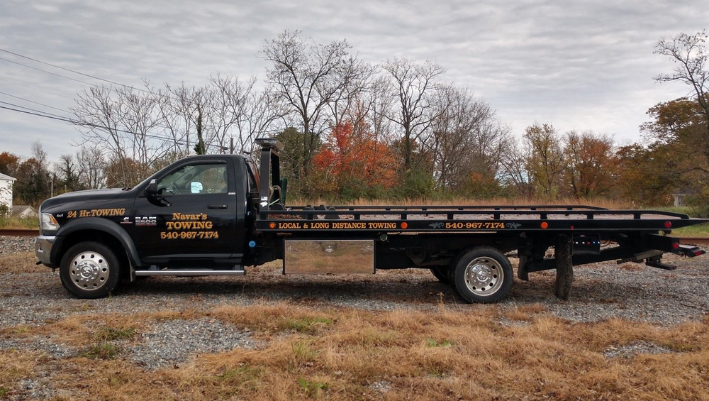 Flat Bed Towing available at Navar's Towing
