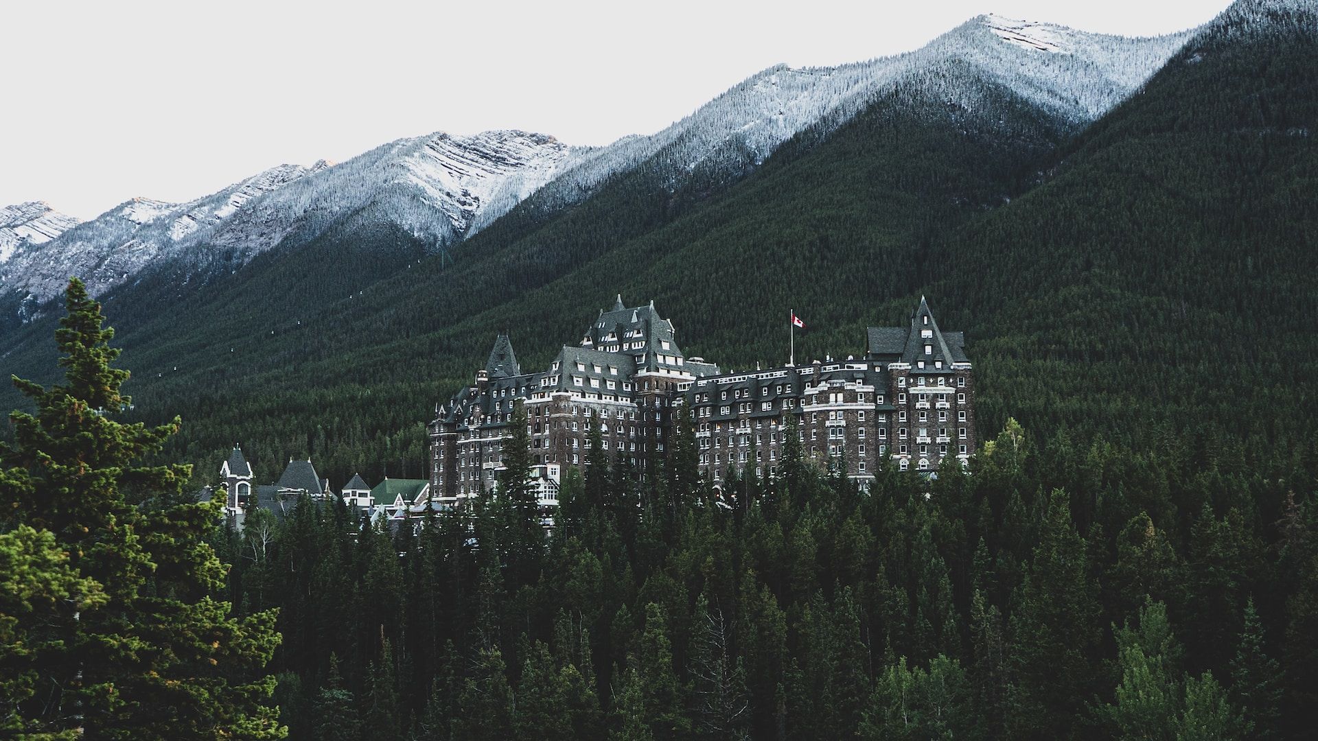 Fairmont Banff Springs - A timeless castle in the Rockies