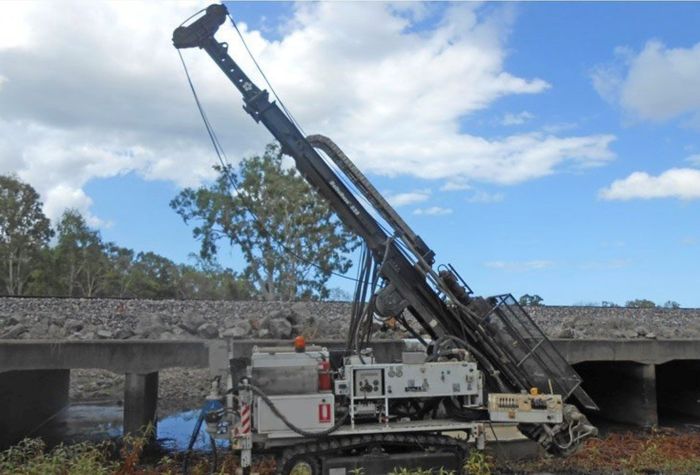 Excavator Hydraulic Hammer — Cairns, Qld — PRJ Drilling & Excavation Excavator Hydraulic Hammer — Cairns, Qld — PRJ Drilling & Excavation