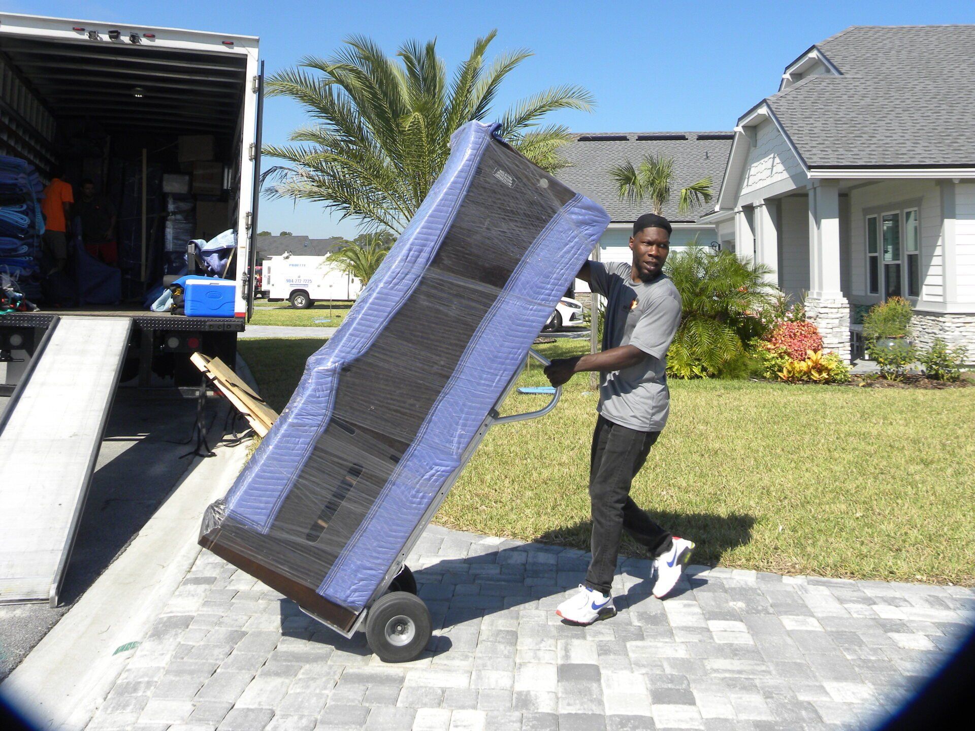 Long-Distance Movers Near You