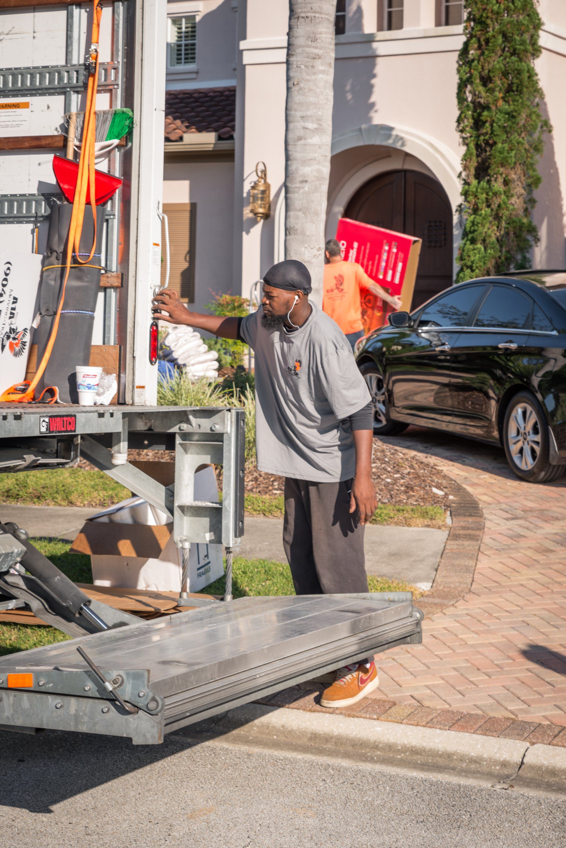 jacksonville moving companies

