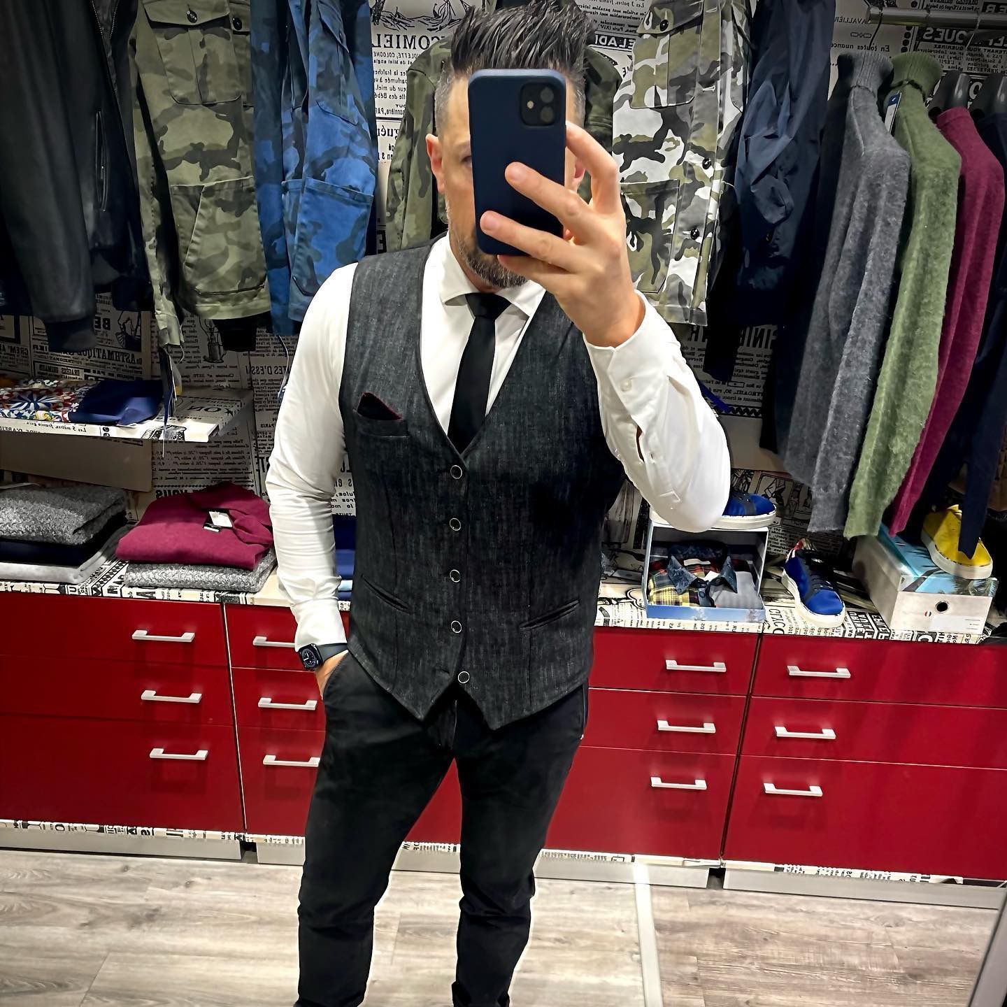 alessandro gilles