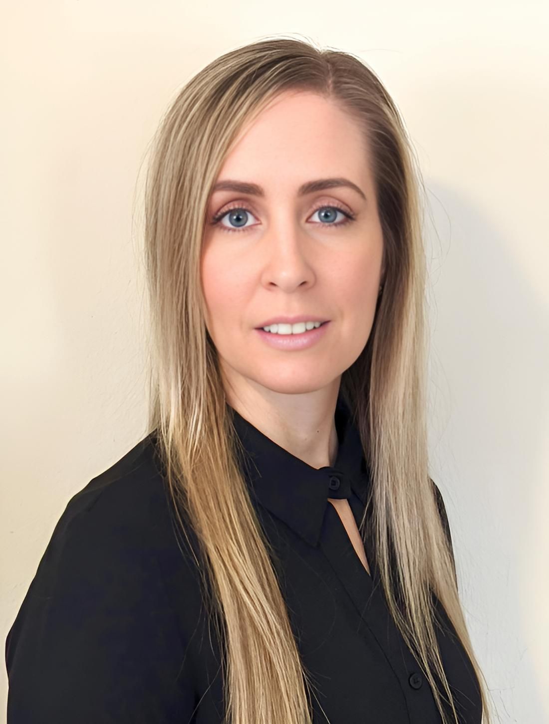 Jasmine Hull — Clinical Psychologist, B.Psych (Hons); M.Psych (Clin)