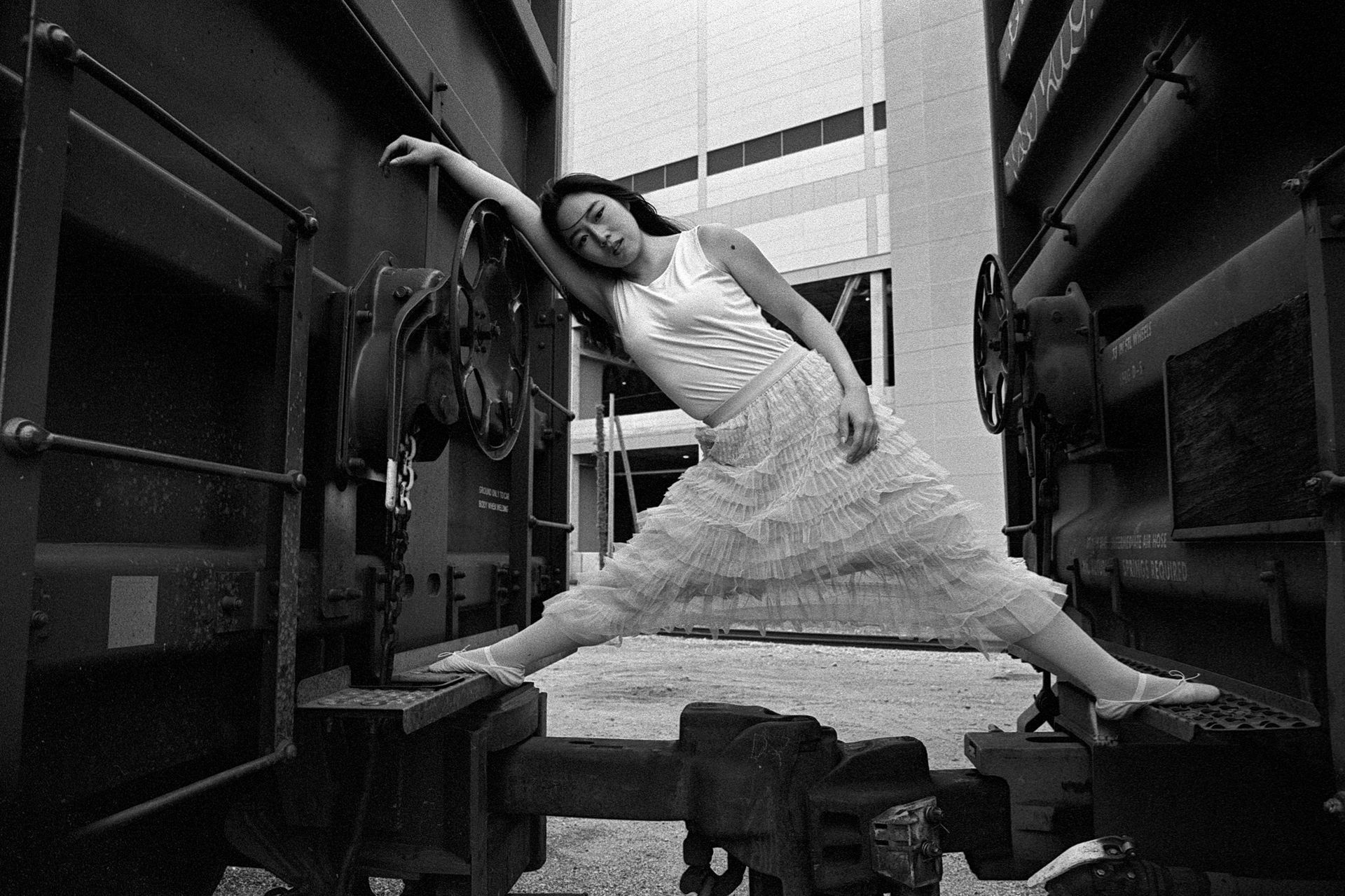 Minnie Lee ballet black and white editorial