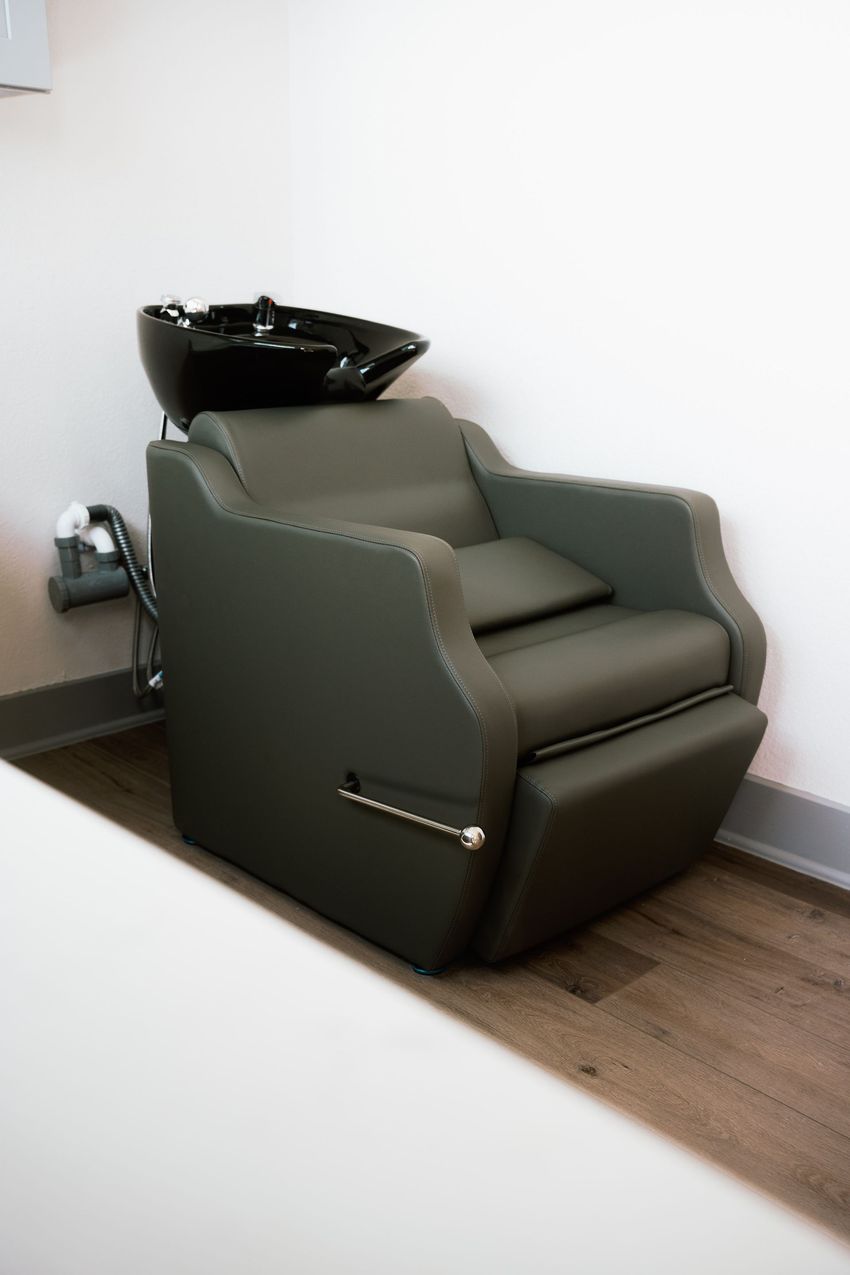 Private lash extension studio for beauty professionals