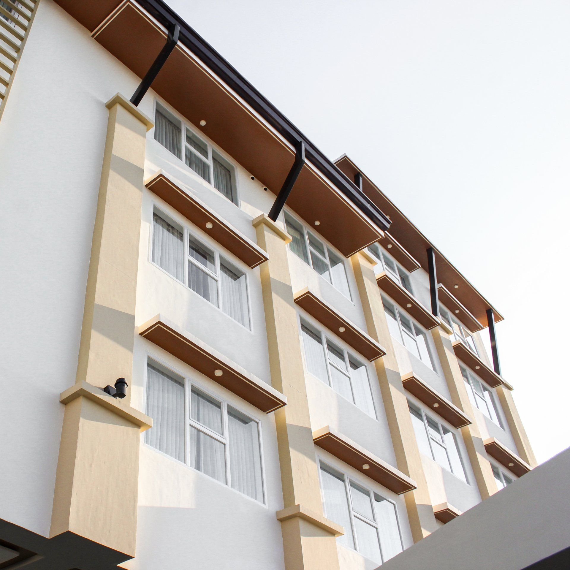 Windows of Harvest Hotel building