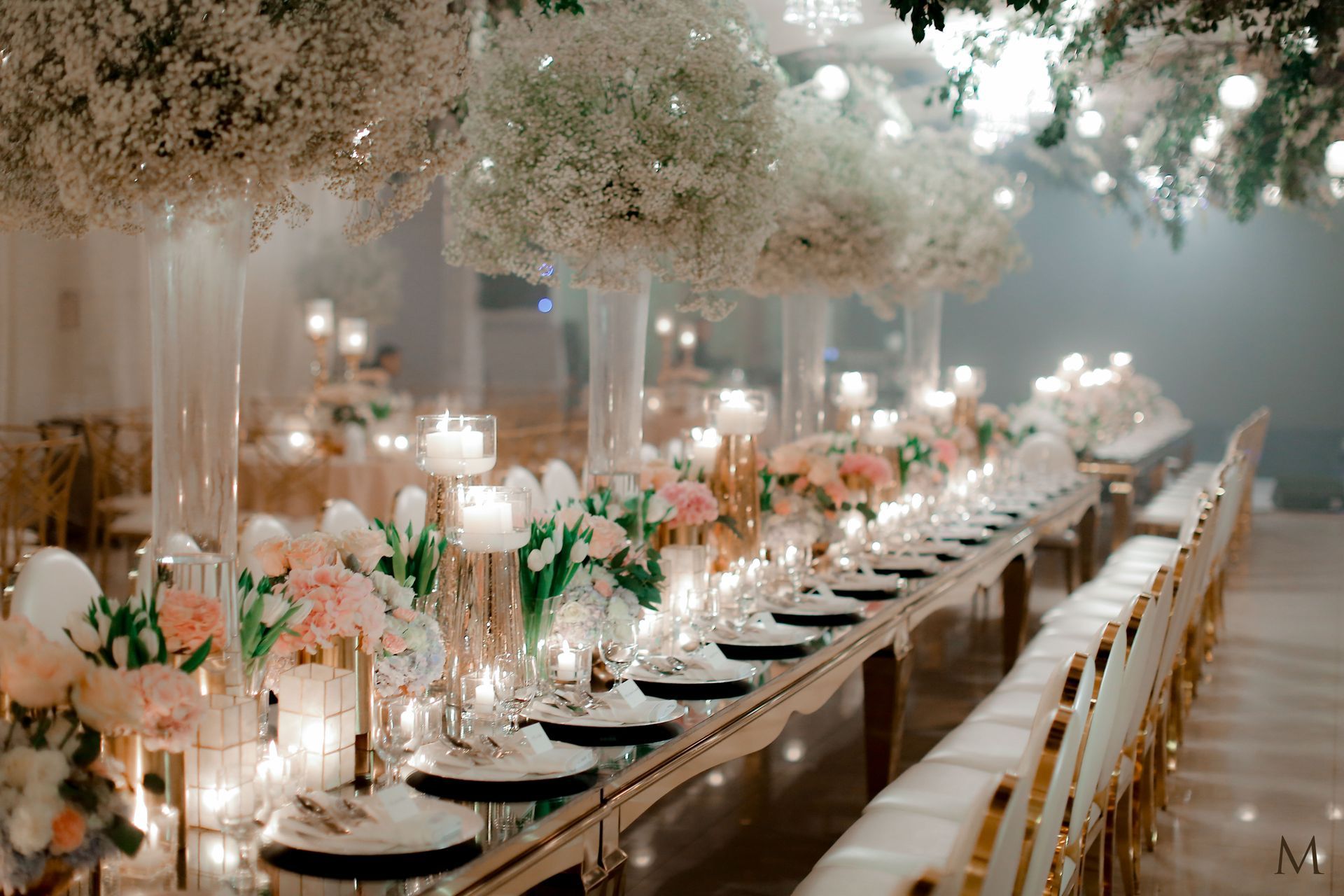 A long table celebration in Harvest