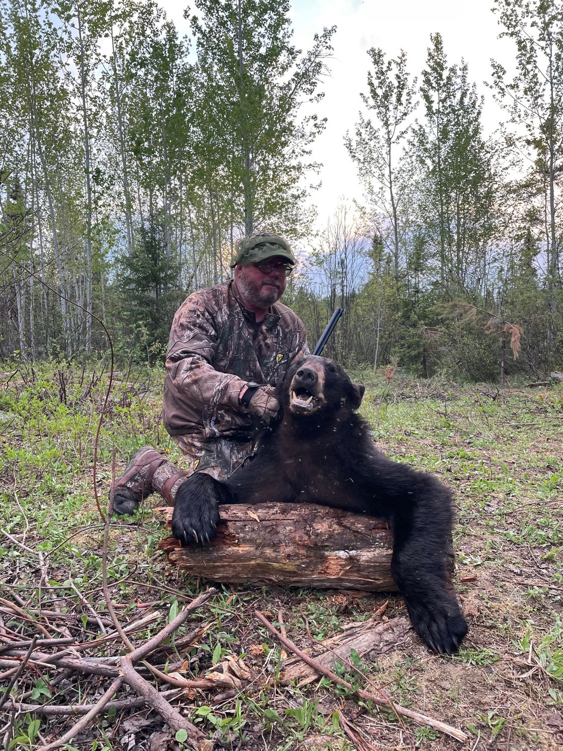Nakina, Ontario Canada Bear Hunt, Canada Bear Hunting, Guide