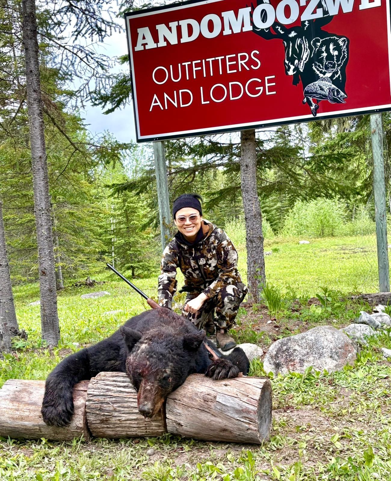 Bear hunting Ontario Canada, Bear hunting outfitter