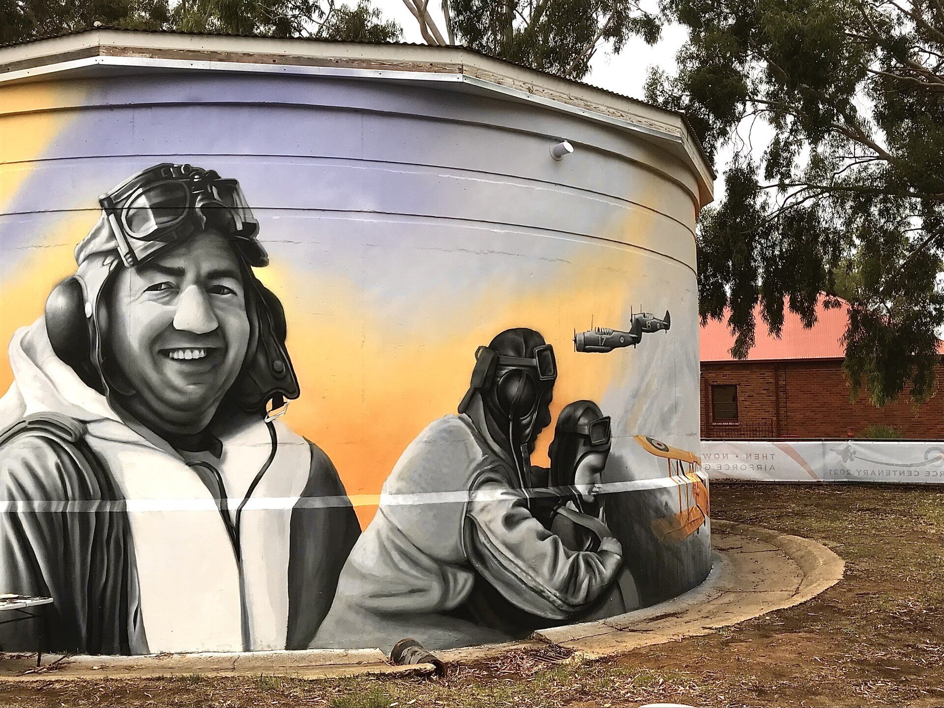 Wagga Wagga Water Tank Art RAAF Base