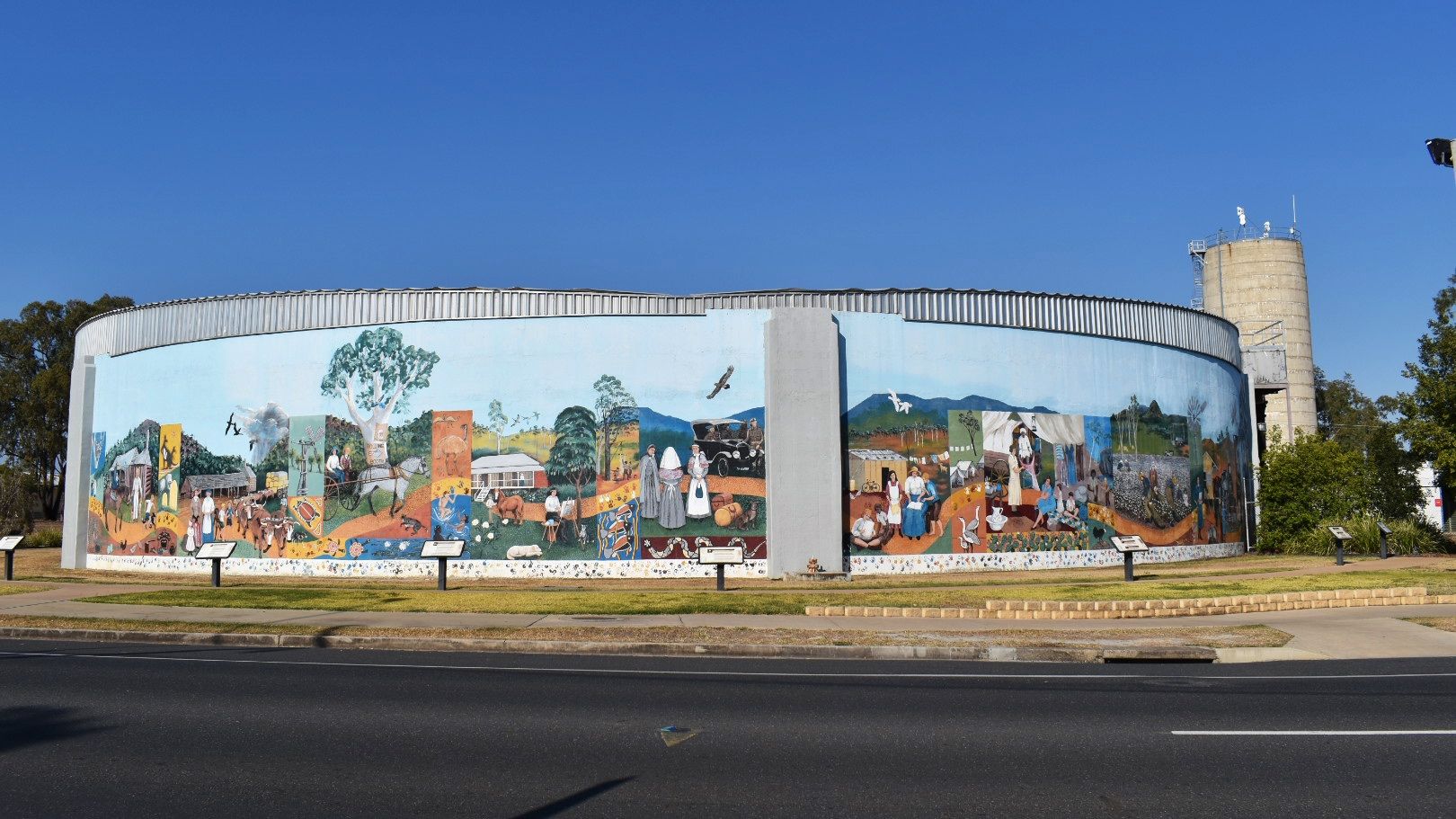 Biloela Water Tank, Australian Silo Art Trail
