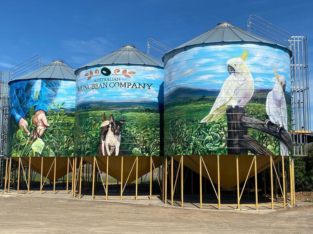 Three Moon Silo Art, Australian Silo Art trail