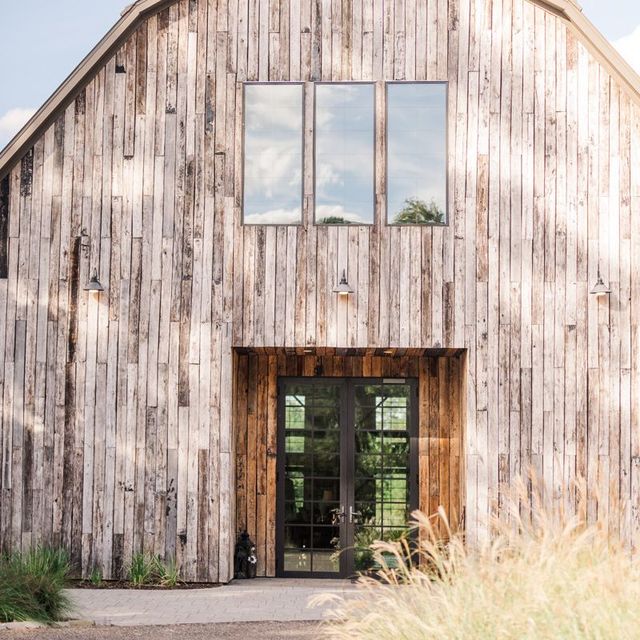 barn