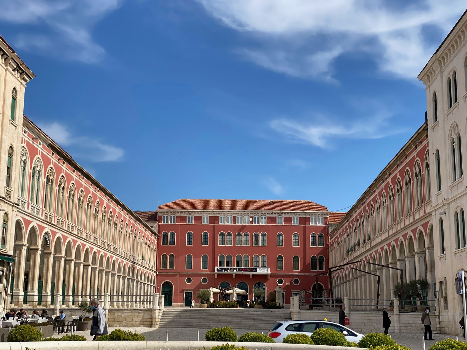 Republic Square - Prokurative