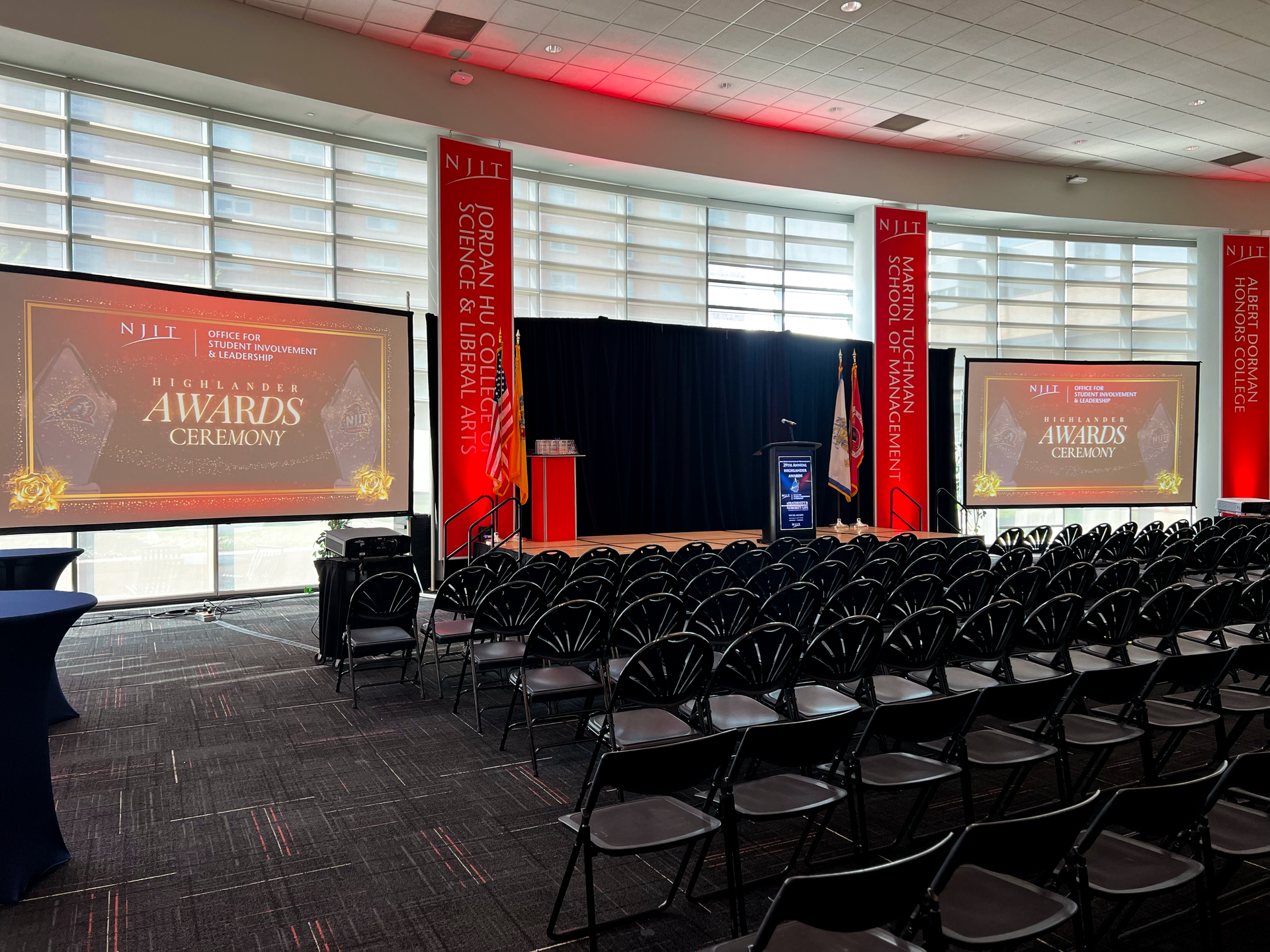 Projection Screens
