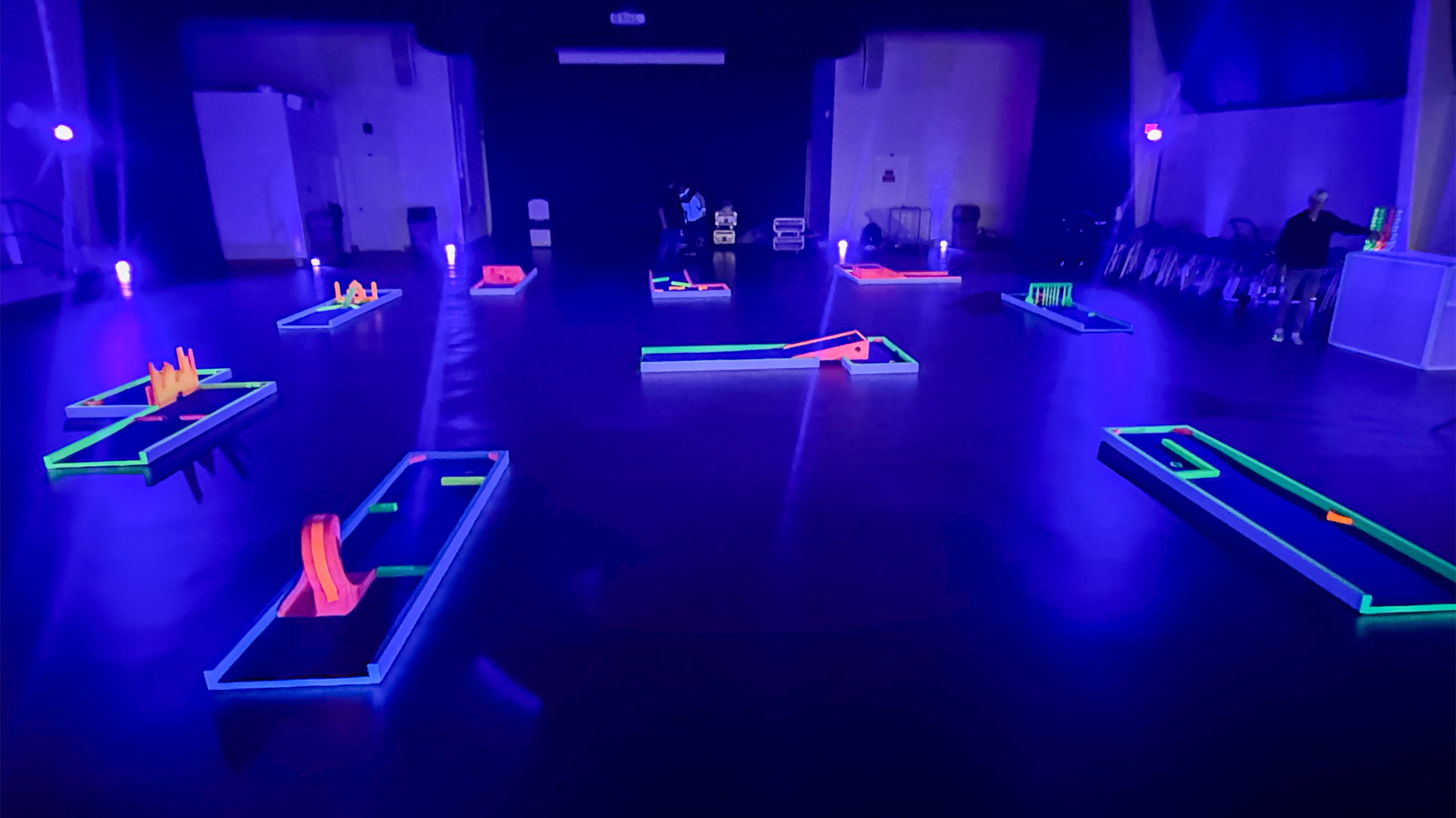 College Mini Golf