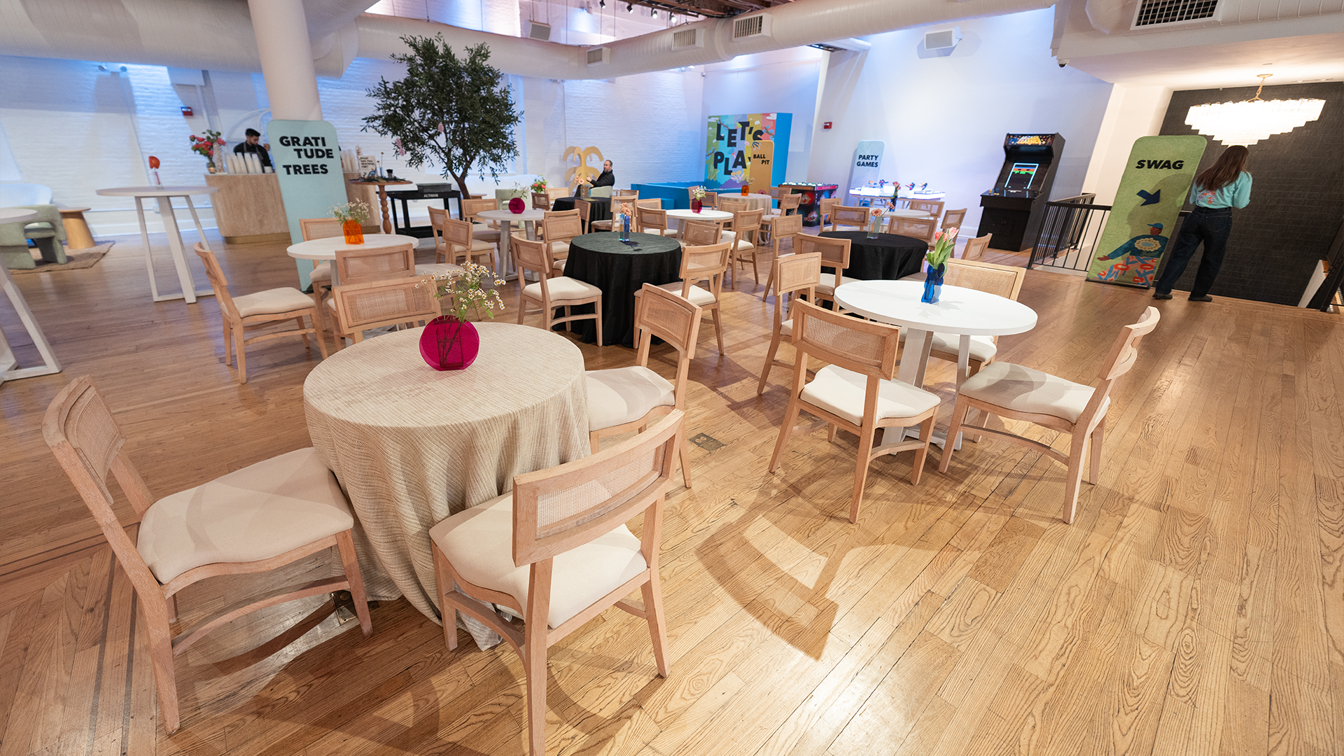 lounge furniture rental