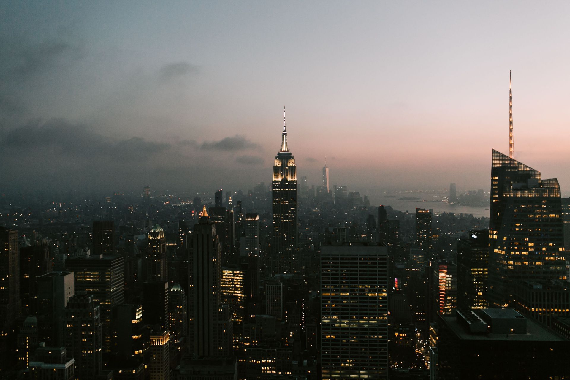 How to Navigate Event Planning Challenges in Manhattan | NYC Event Planning Guide