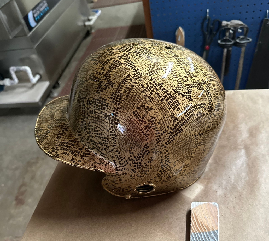 About Liquid Art Customs About Liquid Art Customs