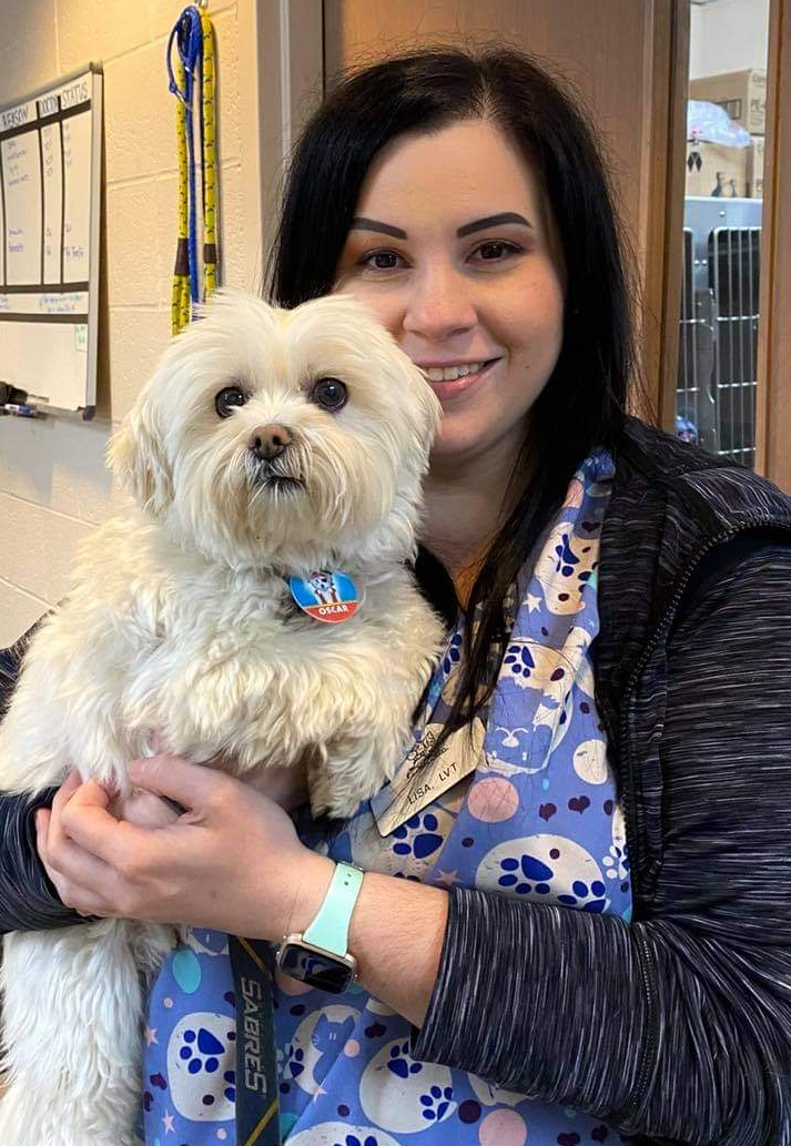 Lisa, Licensed Veterinary Technician - Transit Animal Hospital