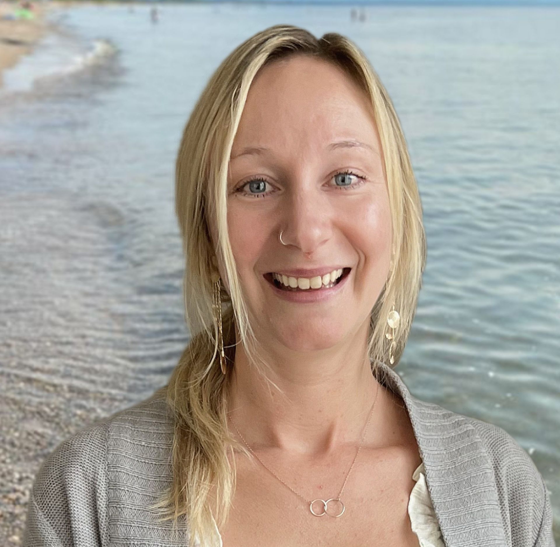 Lindsay Tsang, Registered Psychotherapist at Reset Counselling & Psychotherapy in Barrie, Ontario
