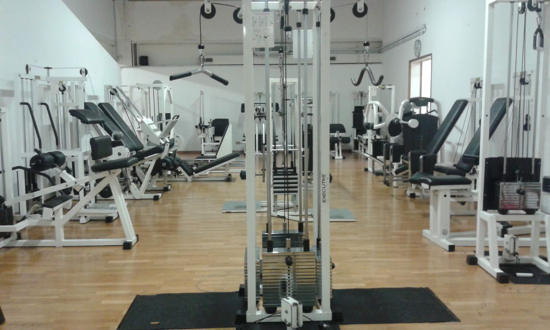 sala pesi