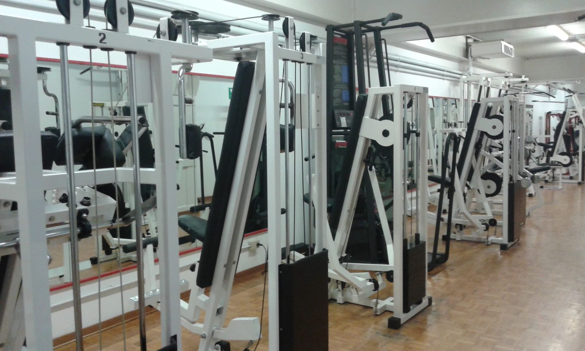 attrezzi palestra